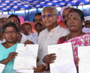 Mangaluru: 1,138 beneficiaries in Bengre get RTCs for houses